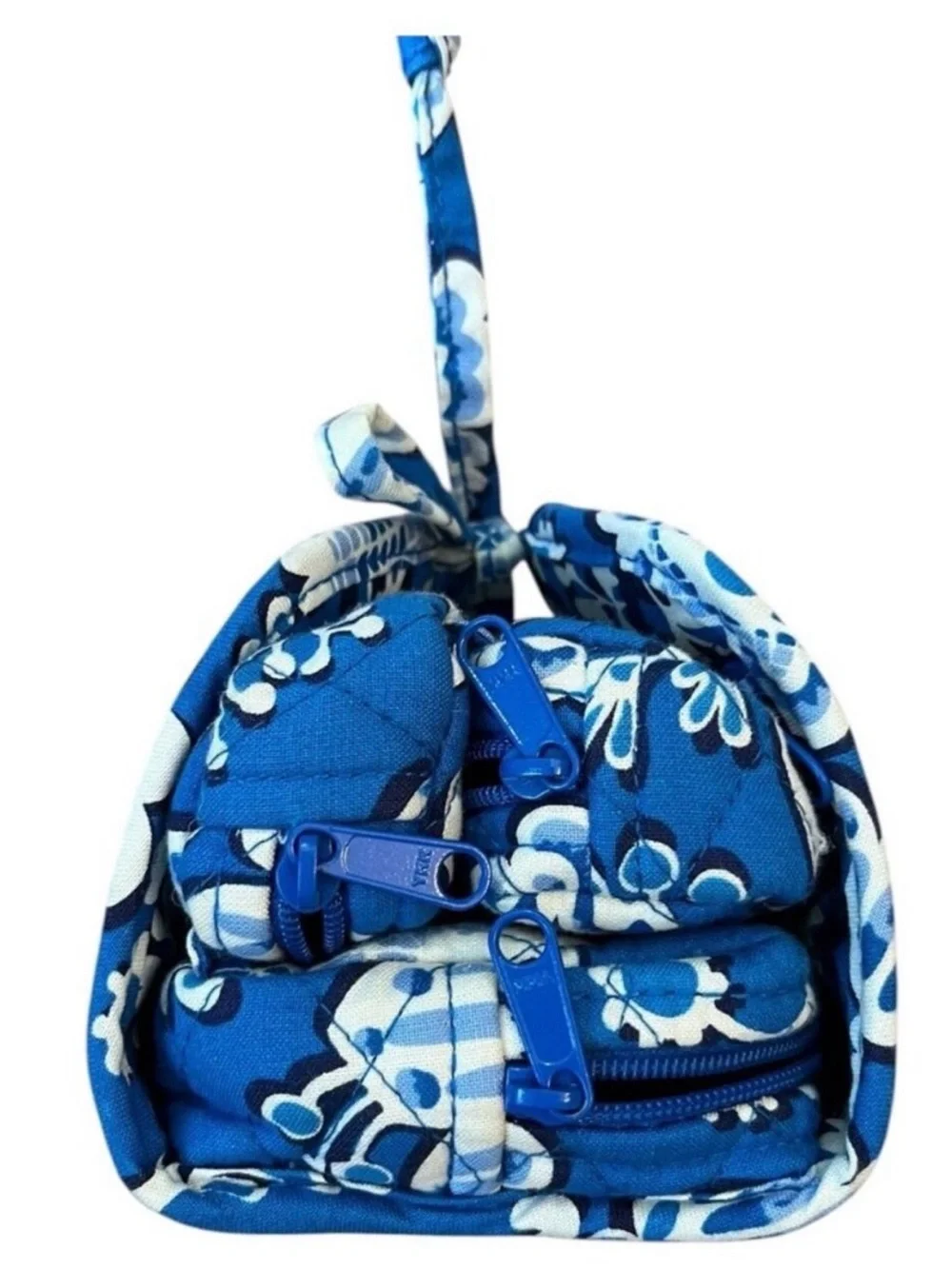 Vera Bradley All wrapped up